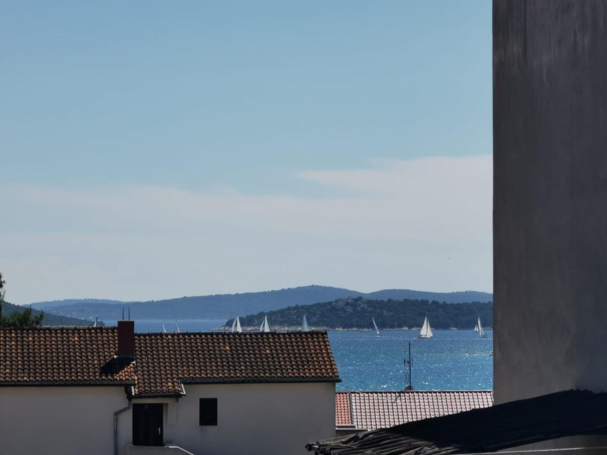 Near By Everything Vodice Extérieur photo