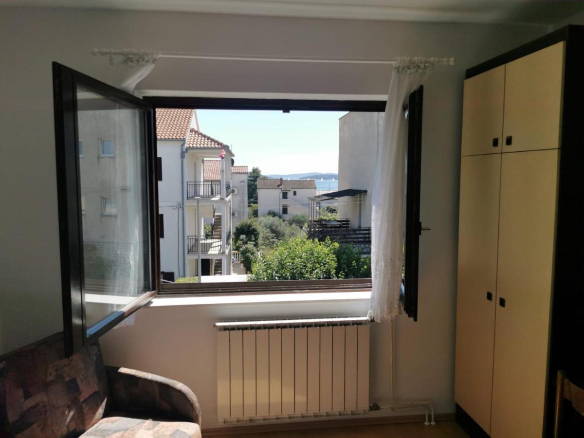 Near By Everything Vodice Extérieur photo